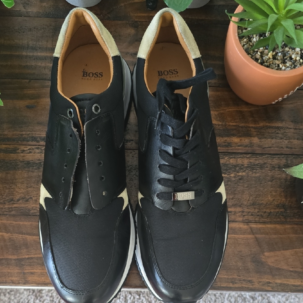 Boss Black Sneakers Sleek Casual Design